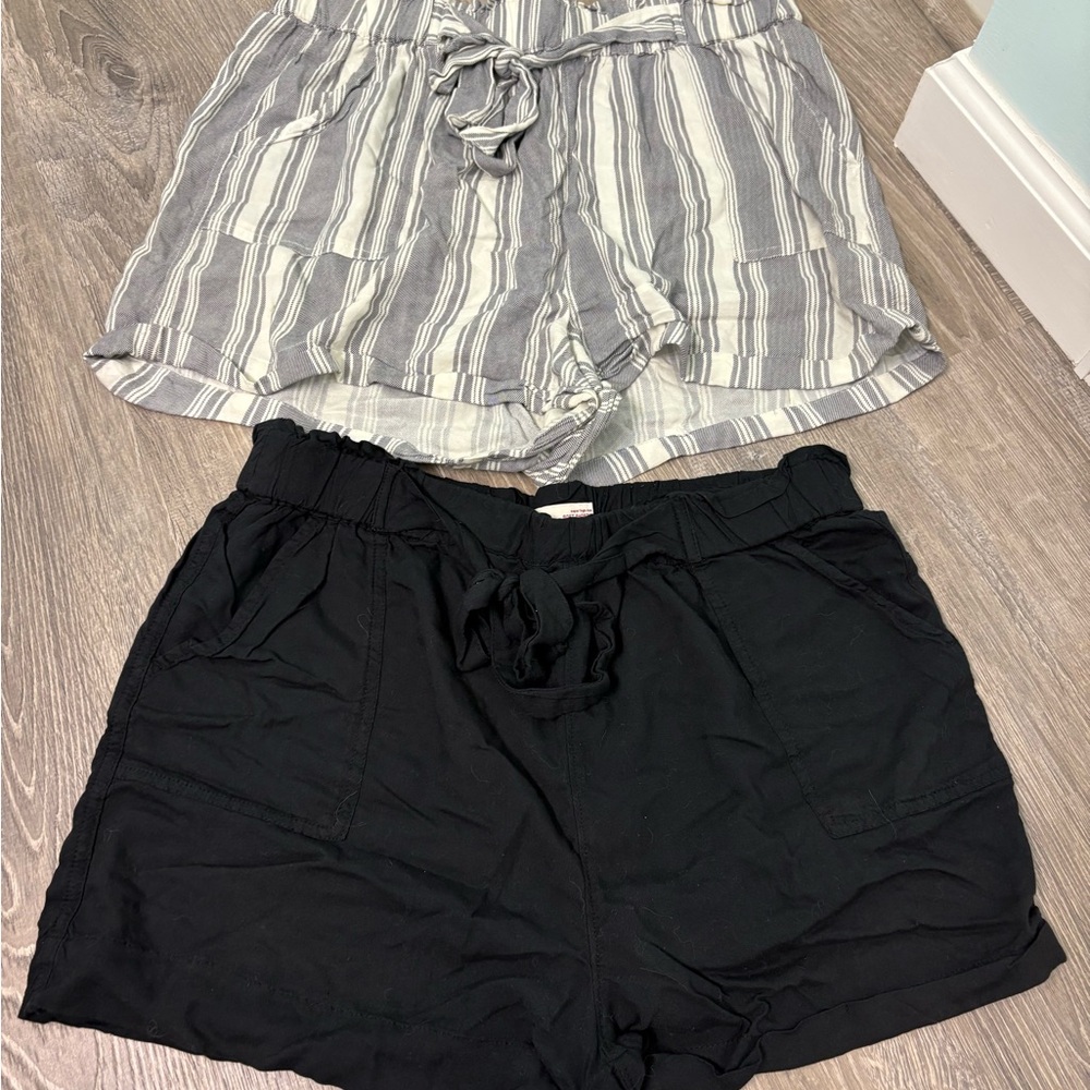 SO Women's High Waist Striped and Black Shorts